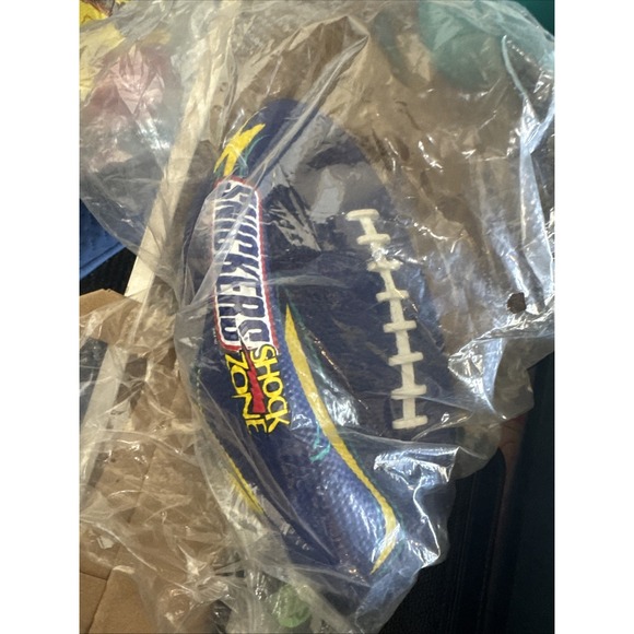 Snickers Shock Zone Football‎ - Picture 1 of 2